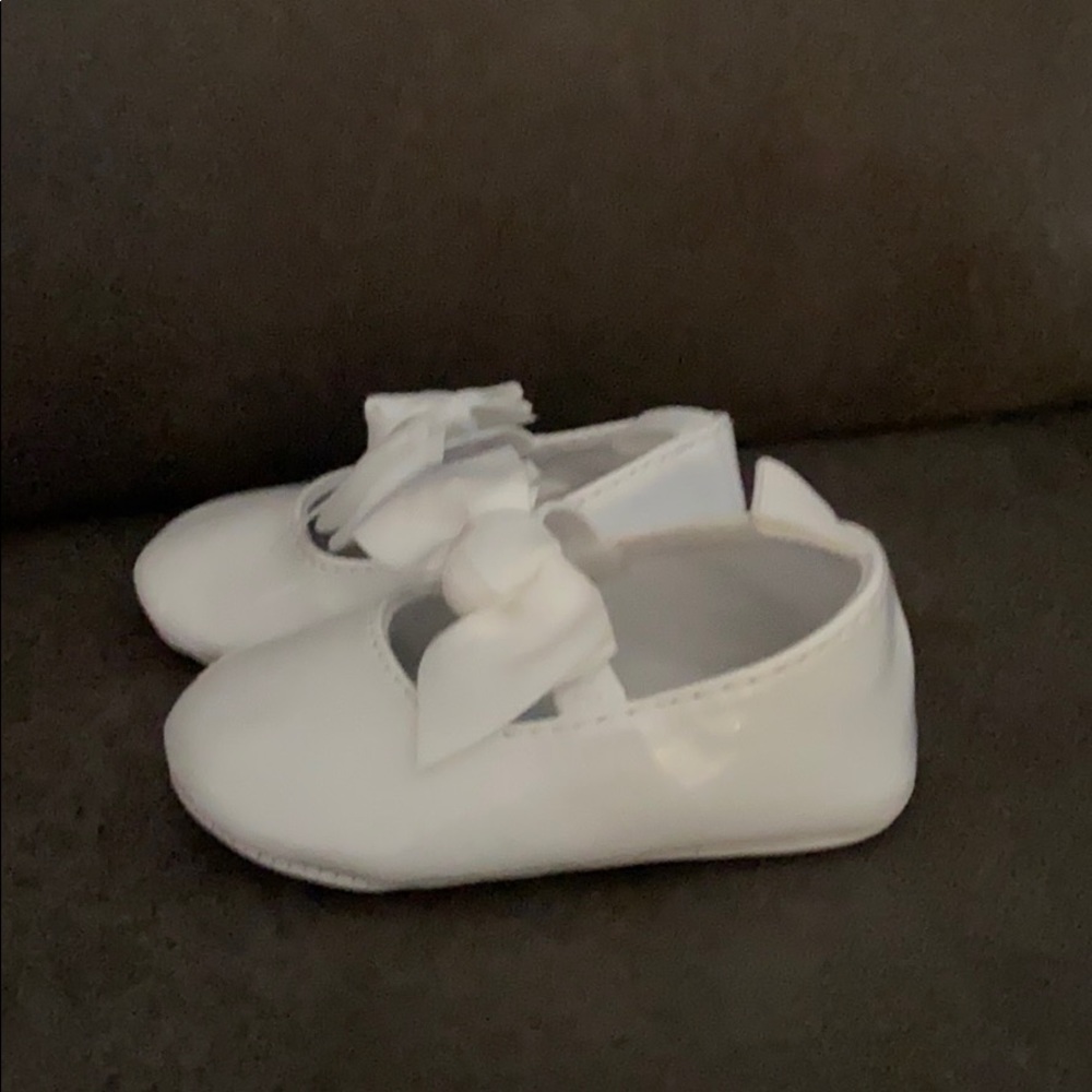 Infant shoes - Picture 2 of 2